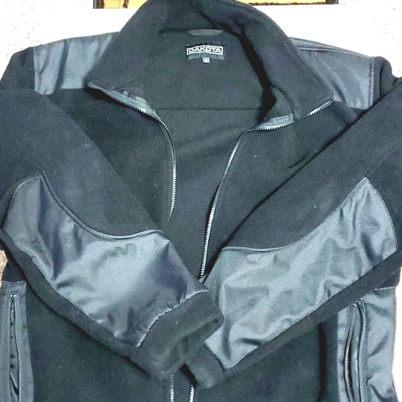 Black Dakota men's Large fleece jacket - Picture 1 of 3
